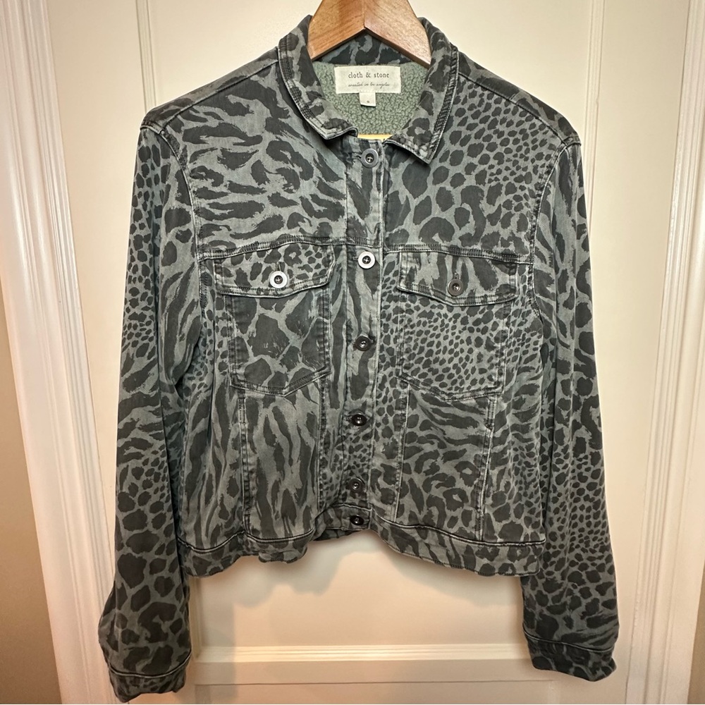 cloth & stone Leopard Print Fleece Lined Jacket Green/Grey Size Small